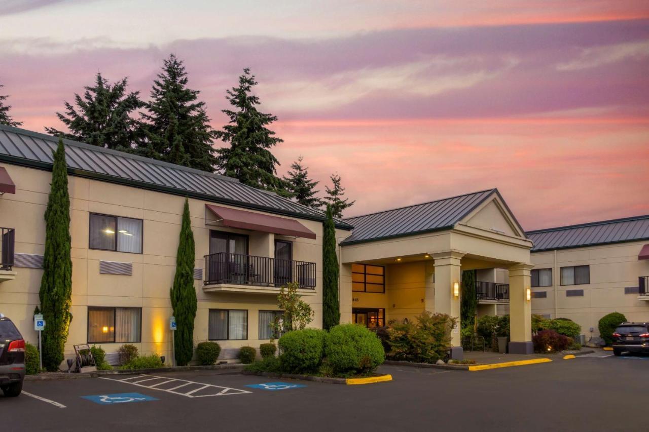 Best Western Plus Plaza By The Green Kent Eksteriør bilde