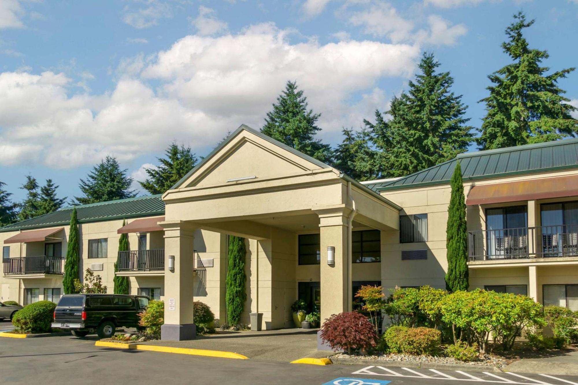 Best Western Plus Plaza By The Green Kent Eksteriør bilde