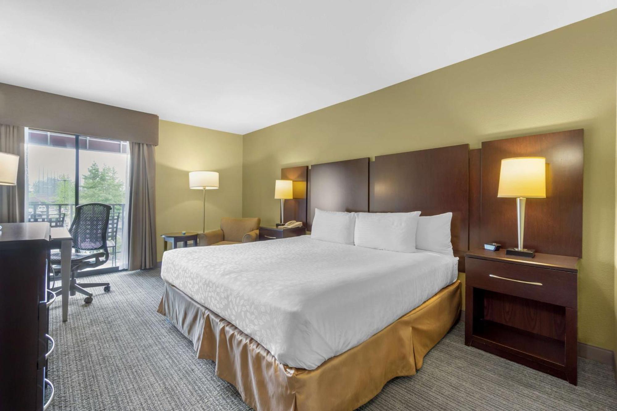 Best Western Plus Plaza By The Green Kent Eksteriør bilde